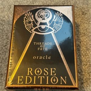 Threads of Fate Rose Edition Oracle Cards New